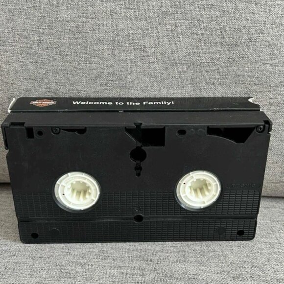 Harley Davidson Welcome to the Family VHS 2003 For New Owners - Picture 4 of 5